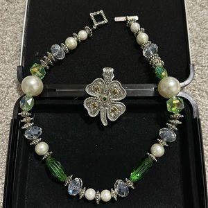 4H pendant and necklace—UNIQUE